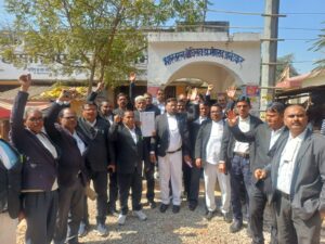 यूजीसी विधेयक के समर्थन में सोनभद्र में अधिवक्ताओं का प्रदर्शन