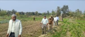 जैविक खेती की तकनीक पर वन अधिकारियों ने लिया जायजा