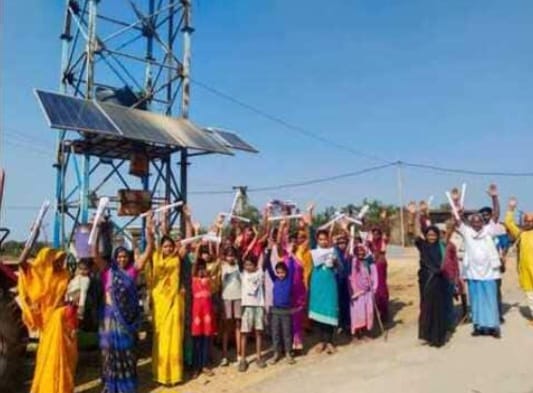 पेयजल संकट: ग्रामीणों का प्रदर्शन,&nbsp; रिमूवल प्लांट की मरम्मत की मांग