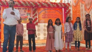 मेधावी छात्र-छात्राओं को स्टूडेंट ऑफ द ईयर पुरस्कार से किया गया सम्मानित