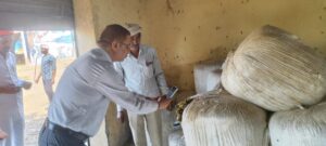 वृहद गौ संरक्षण केंद्रो में किसी भी प्रकार की शिथिलता या लापरवाही बर्दाश्त नही होगी: जिलाधिकारी