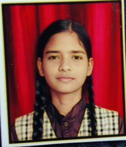 स्वाती मौर्या 92.66% व रश्मि मौर्या 92.50% अंक पाकर  टॉप टेन रहें