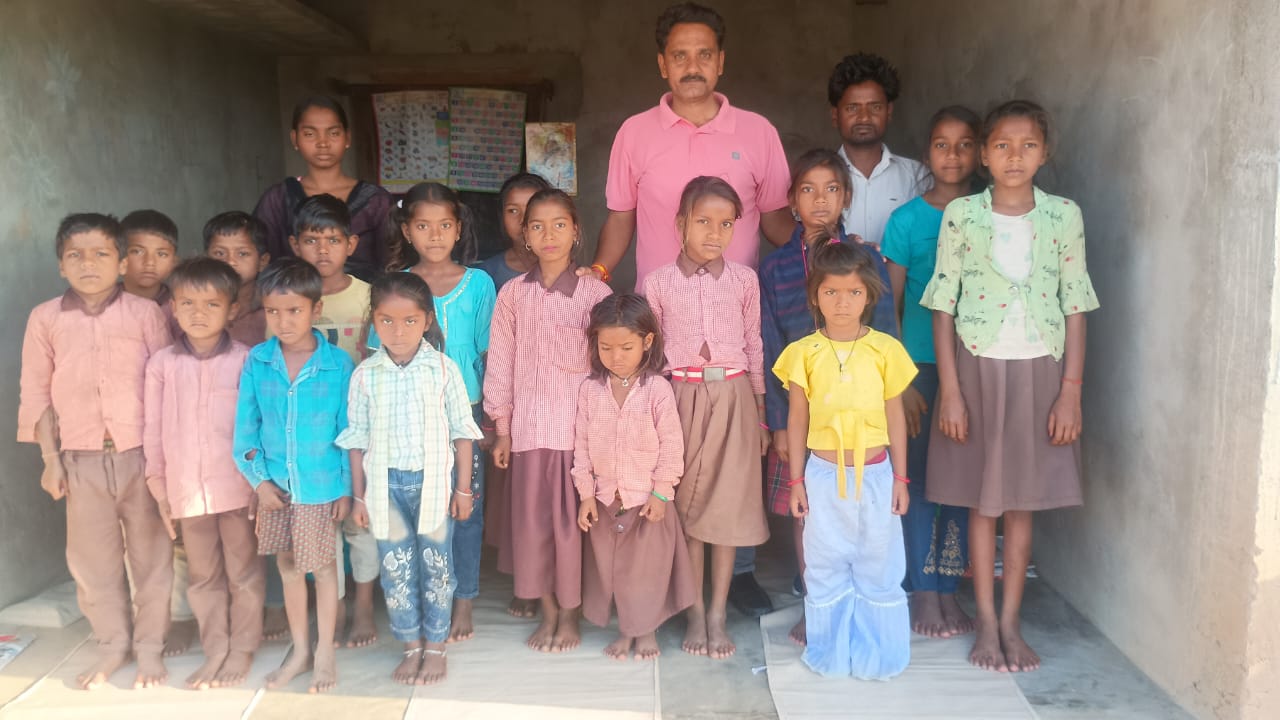 गुरुकुल सेन्टर से मिलेगी आदिवासी बच्चो को निःशुल्क शिक्षा