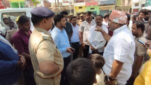 आरओबी निर्माण से पहले वैकल्पिक रास्ते की मांग, डीएम के निर्देश पर एसडीएम-सीओ मौके पर पहुंचे