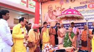 सोनभद्र में शंकराचार्य की सनातन जागृति यात्रा, बोले- जो गौ रक्षा की बात करेगा, समर्थन उसी को मिलेगा