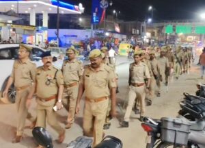 बकरीद से पहले प्रशासन अलर्ट, रॉबर्ट्सगंज में पुलिस का फ्लैग मार्च