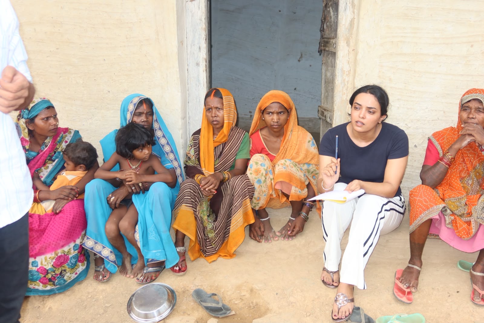 विश्व पर्यावरण दिवस पर दक्षिणांचल में सीड बॉल थ्रो अभियान सफल, सैकड़ों बीज फेंके गए