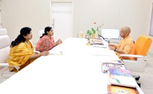 सीएम से मिलीं नगर पालिका अध्यक्ष, नगर को चौड़ीकरण से बचाने समेत तीन मांगें उठाईं