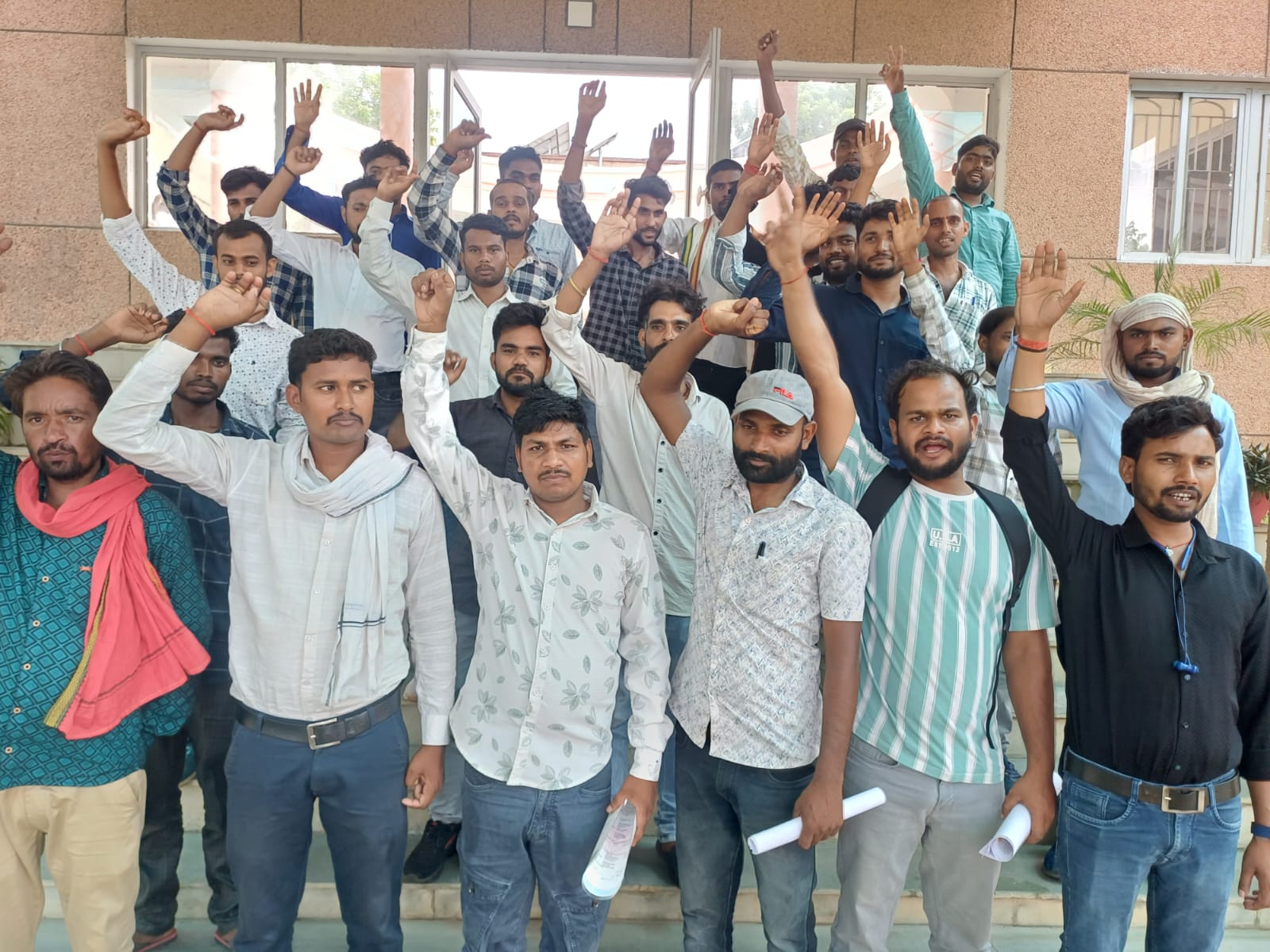 नमामि गंगे परियोजना में श्रमिकों के शोषण का आरोप