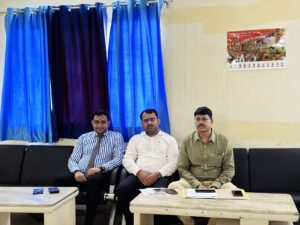 BEO महेंद्र मौर्य की अध्यक्षता में मान्यता प्राप्त विद्यालयों की बैठक सम्पन्न