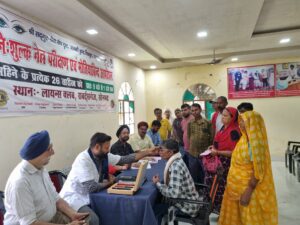 लायंस क्लब रॉबर्ट्सगंज का निःशुल्क नेत्र शिविर