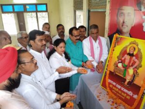 “गरीबों-आदिवासियों के लिए लड़े थे दक्ष प्रजापति” – राम निहोर यादव