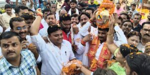 गुरु रविदास की 650वीं जयंती पर सीर गोवर्धनपुर से आई पवित्र कलश यात्रा सोनभद्र पहुंची
