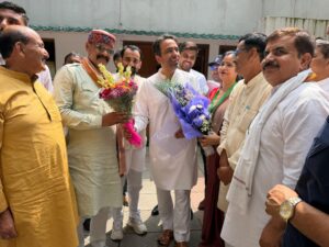 विंध्य एक्सप्रेस-वे से प्रभावित किसानों की समस्या लेकर जयंत चौधरी से मिले श्रीकांत त्रिपाठी