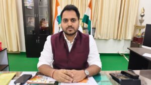 जिलाधिकारी चर्चित गौड़ ने दी स्वतंत्रता दिवस की शुभकामनाएं