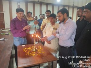 म्योरपुर में पंचायत सचिवों व सहायकों को दिया गया OSR प्रशिक्षण
