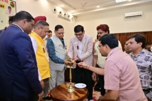 लायंस क्लब रॉबर्ट्सगंज का 51वां शपथ ग्रहण समारोह संपन्न