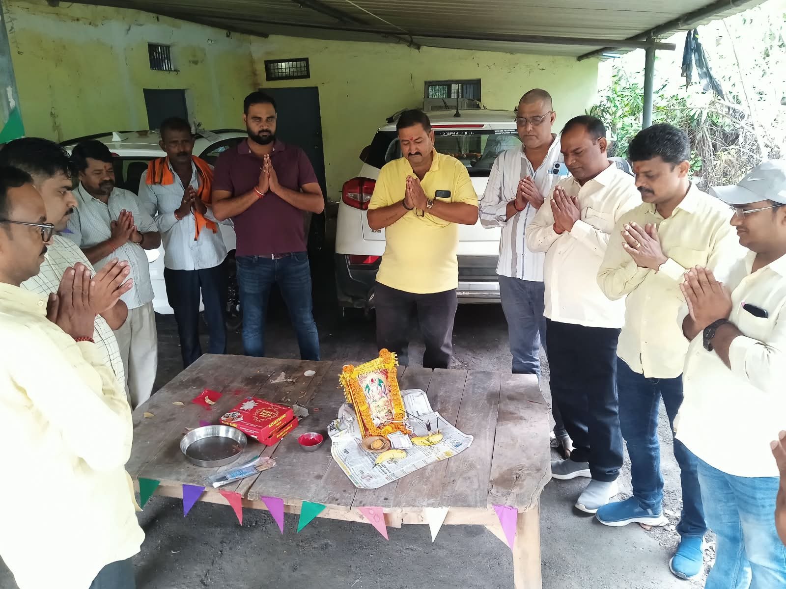 PWD परिसर में भगवान विश्वकर्मा की पूजा