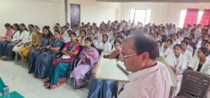 सर्पदंश से बचाव के प्रति किया जागरूक, गोल्डेन ऑवर में अस्पताल पहुंचाना जरूरी
