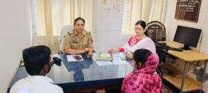 महिला थाना में प्रभारी रीता यादव ने की काउंसलिंग, टूटते परिवारों में लौटा सौहार्द